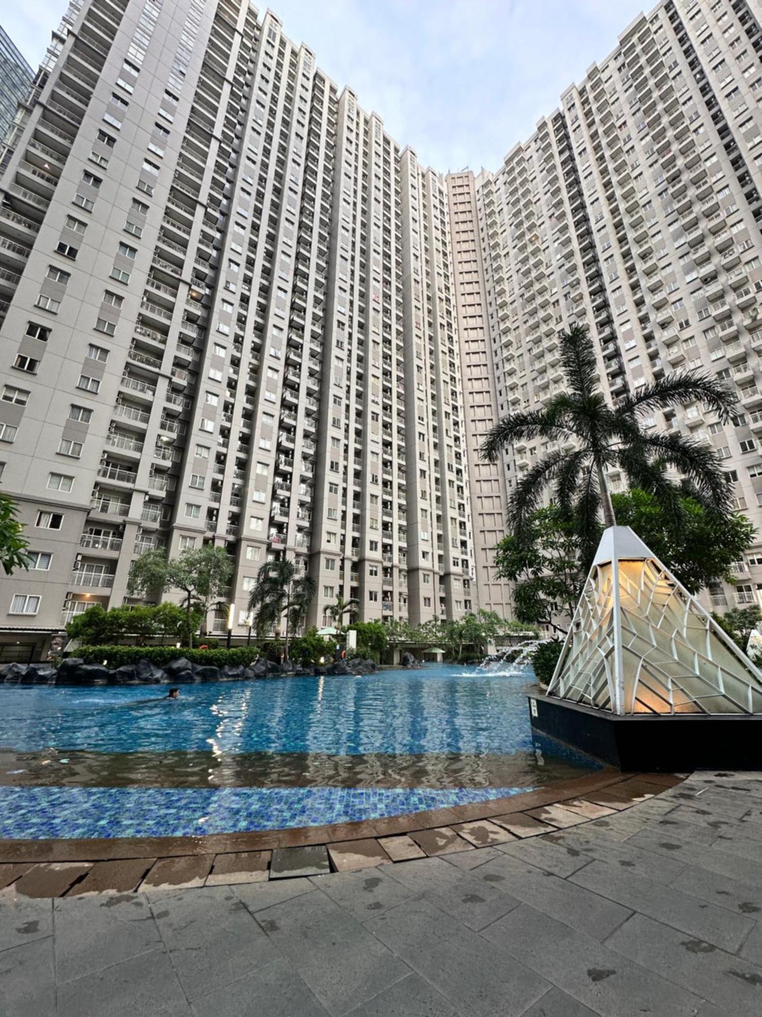 Homey Dekat Park Apartment Jakarta